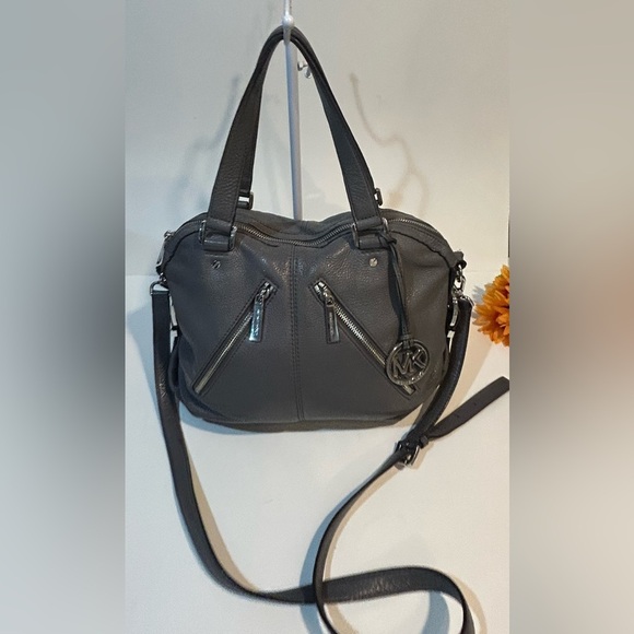 Michael Kors Gray Leather Shoulder Bag - Picture 3 of 12